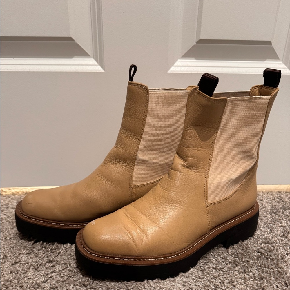 Sam Edelman Chelsea boots